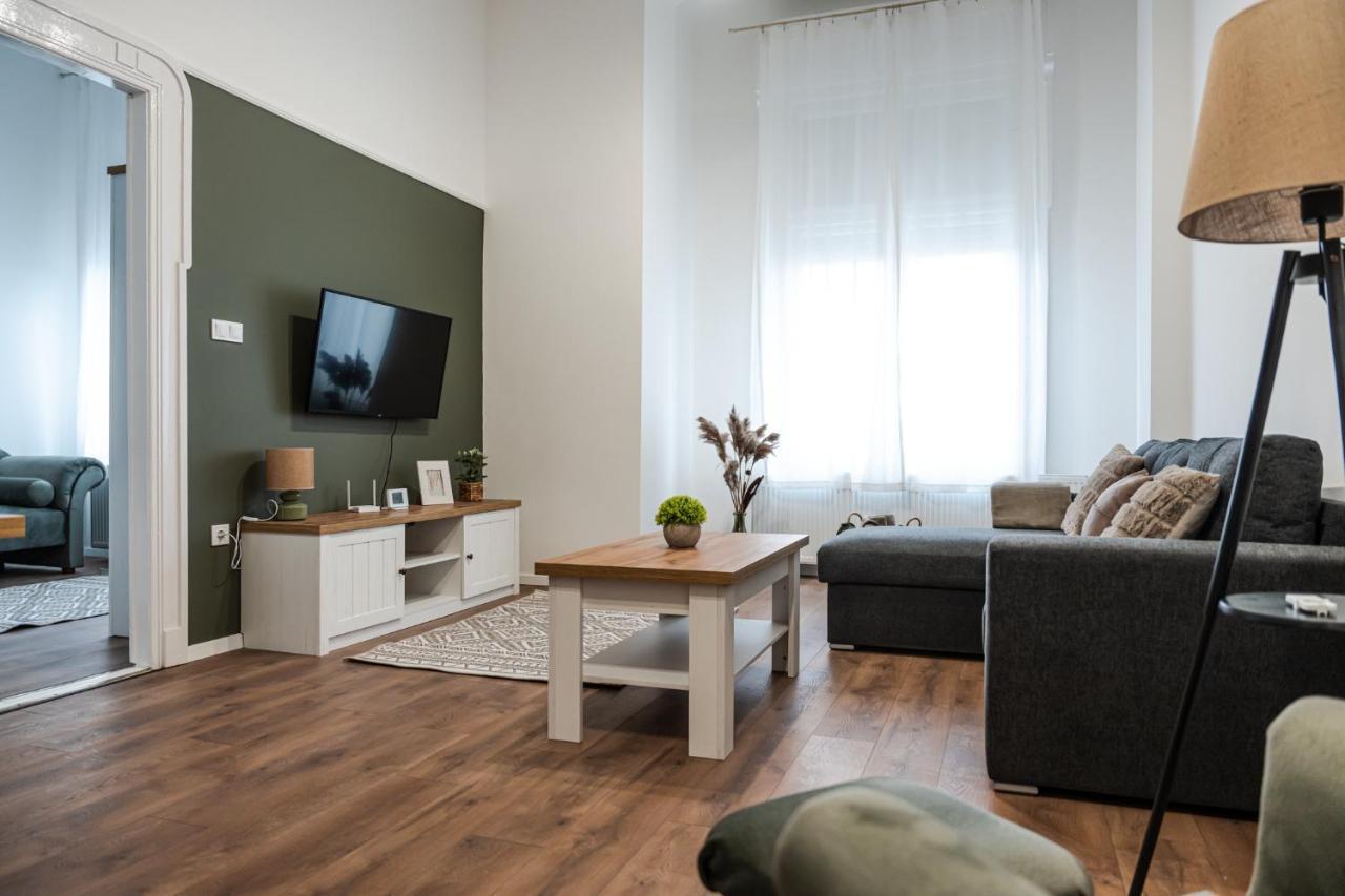 Volenter Lux Apartment Uno Baja Exterior foto